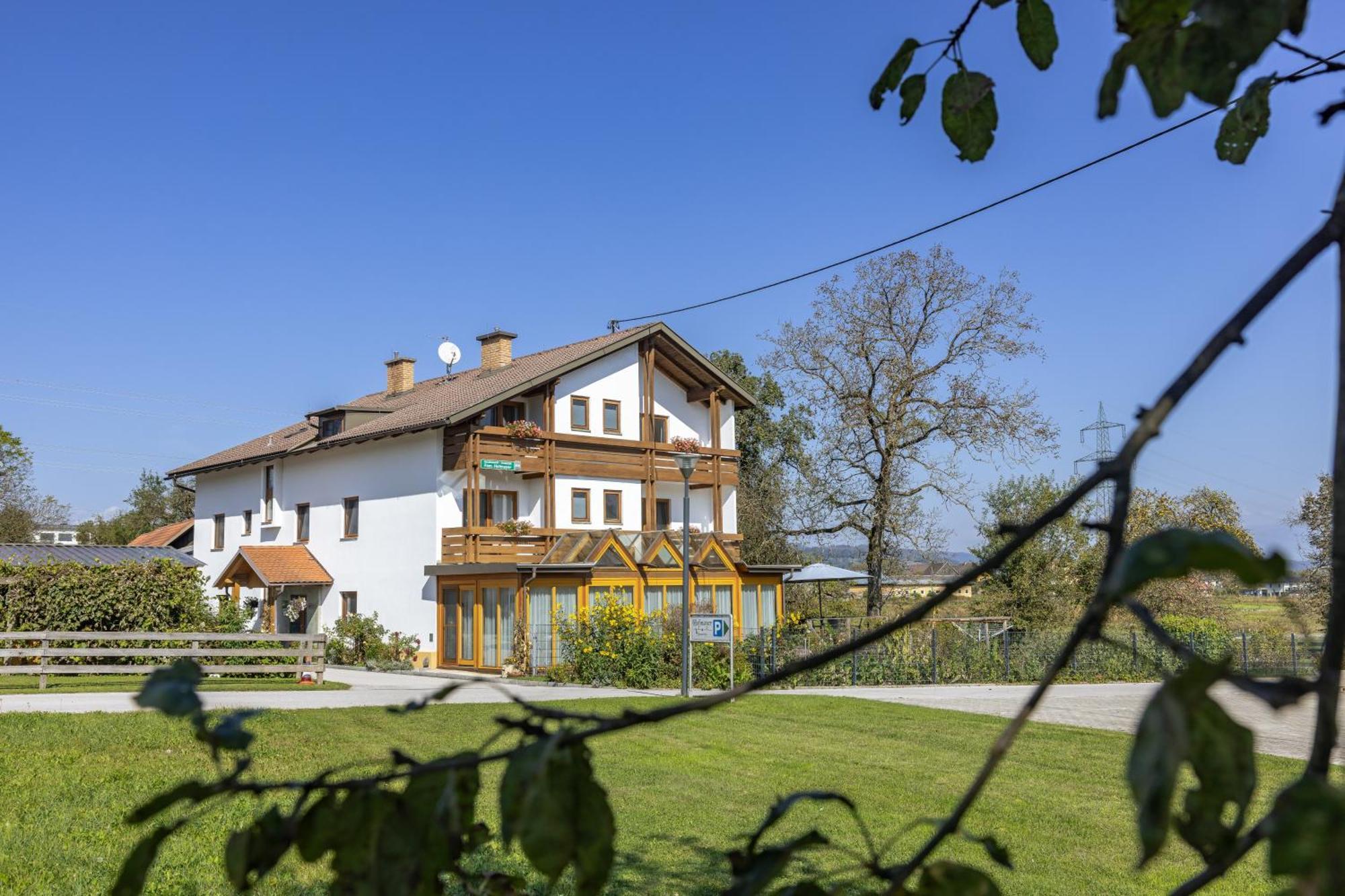 Bauernhof Pension Hofmayer Санкт-Канциан Экстерьер фото